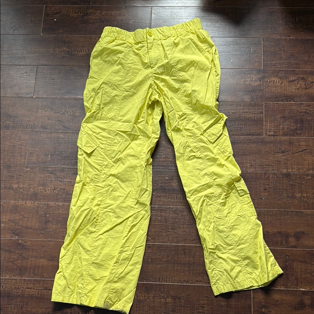 Women’s Neon Yellow Cargo Pants